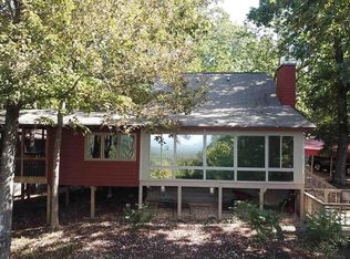 301 Starmont Trl, Clarkesville, GA 30523