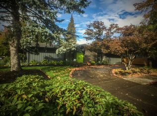 2445 Elysium Ave, Eugene, OR 97401