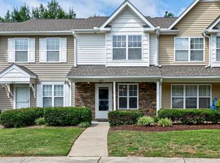 3821 Bison Hill Ln, Raleigh, NC 27604