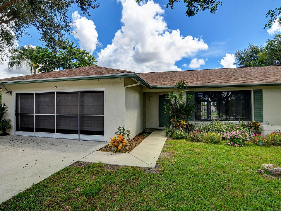 1st image of 171 Parkwood Dr