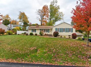 310 Crest Dr, Clarks Summit, PA 18411