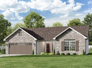 218 W Oak St, Butler, IN 46721