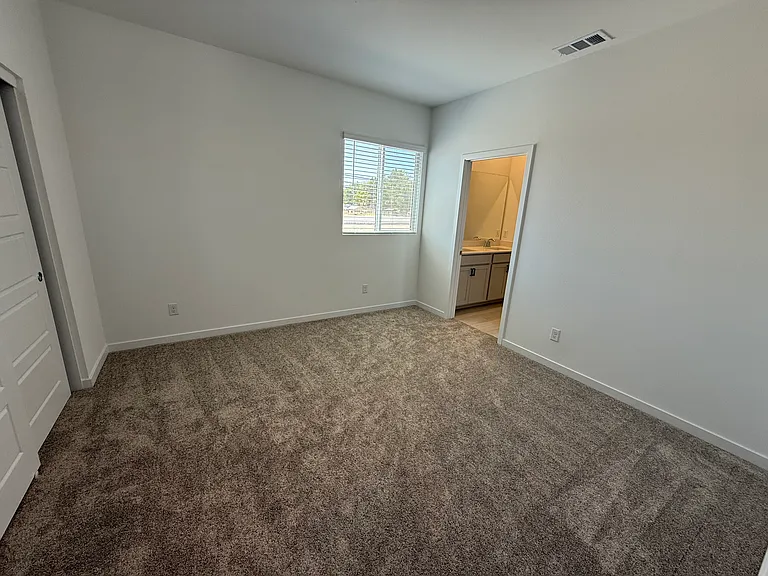 4185 Paragon Crest Ct — Photo 31