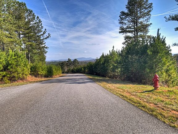 5th image of 233 Ridge Pointe Way