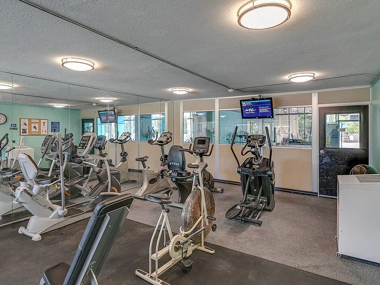 2401 Pennsylvania Ave #15A2 — Photo 37