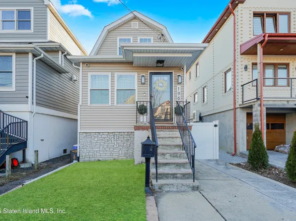 196 Wiman Ave, Staten Island, NY 10308