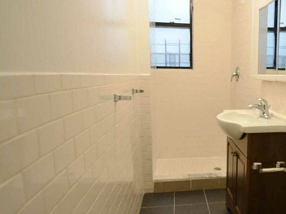 4th image of 277 W 150th St APT 5