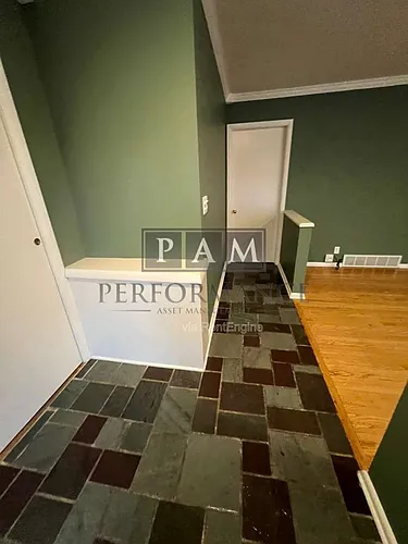 8862 N Malibu Dr Photo 1