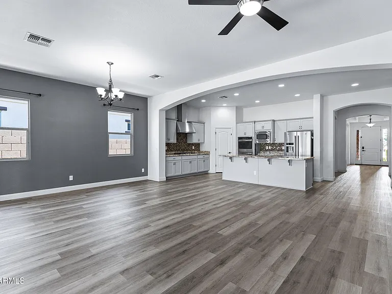 10218 E Bergeron Ave — Photo 7