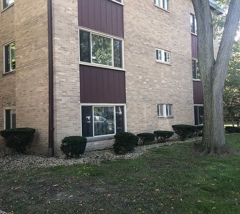1st image of 2610 Central Dr APT 2N