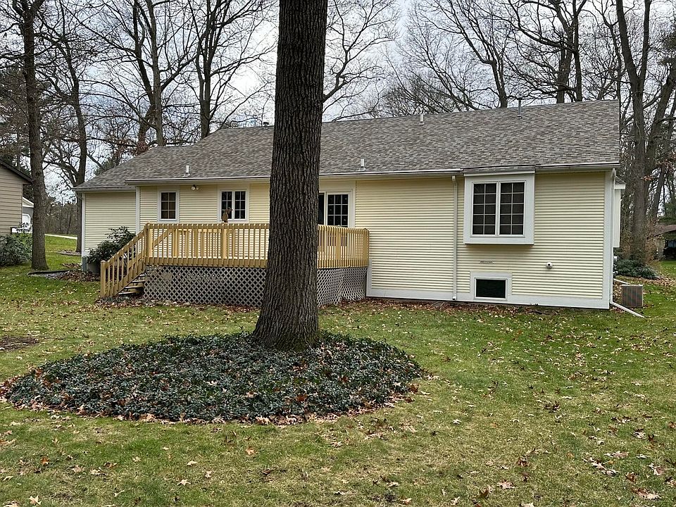 14928 Robinwood Ct, Grand Haven, MI 49417 Zillow