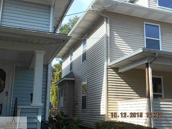 2nd image of 223 N Clemens Ave