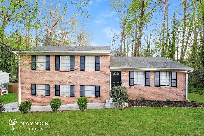 2890 Jerome Rd — Photo 17