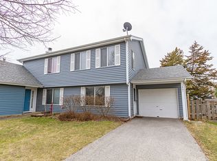 1461 Andover Dr, Aurora, IL 60504