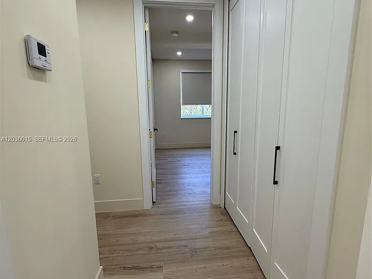 3326 Elizabeth St — Photo 38