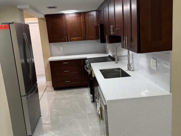 2336 NW 35th St #1, Miami, FL 33142