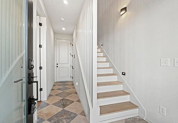 3rd image of 106 Grizzard Ave #2