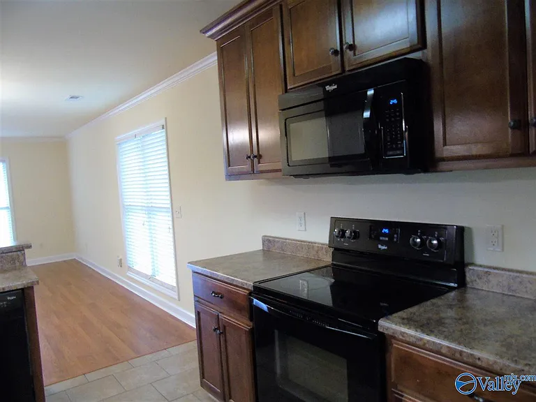 5157 Maysville Rd #D — Photo 5