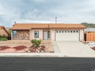 2704 Grand Teton Ave, Hemet, CA 92544