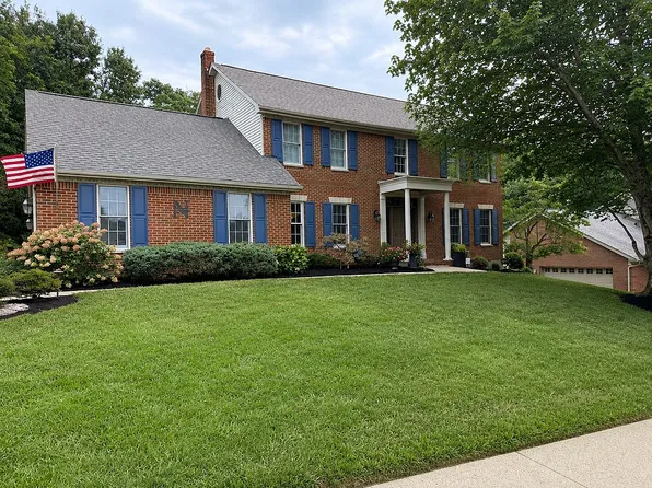 1860 Beacon Hl, Fort Wright, KY 41011
