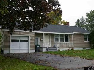 7 Garlock St, Canajoharie, NY 13317