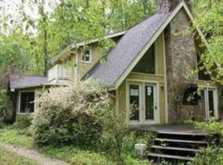 411 Rhododendron Dr, Old Fort, NC 28762