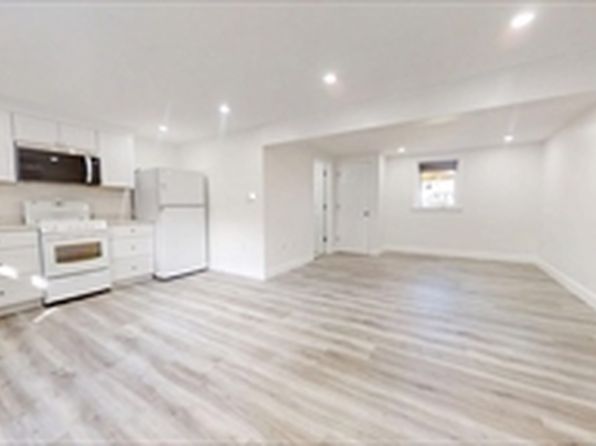 (undisclosed Address)