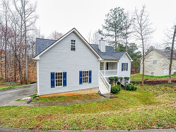 3rd image of 3265 Rose Petal St
