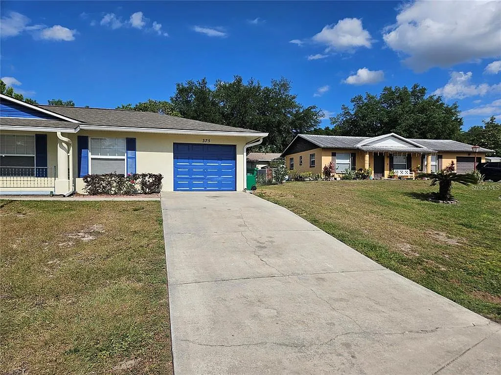 3 bed, 2.0 bath, 1370 sqft, $1,950 — Photo 3