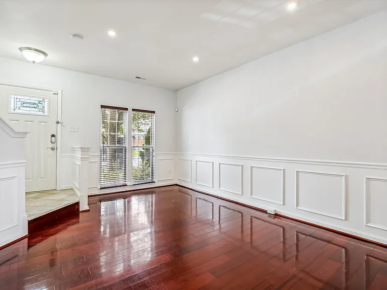 8360 Hunter Murphy Cir — Photo 11