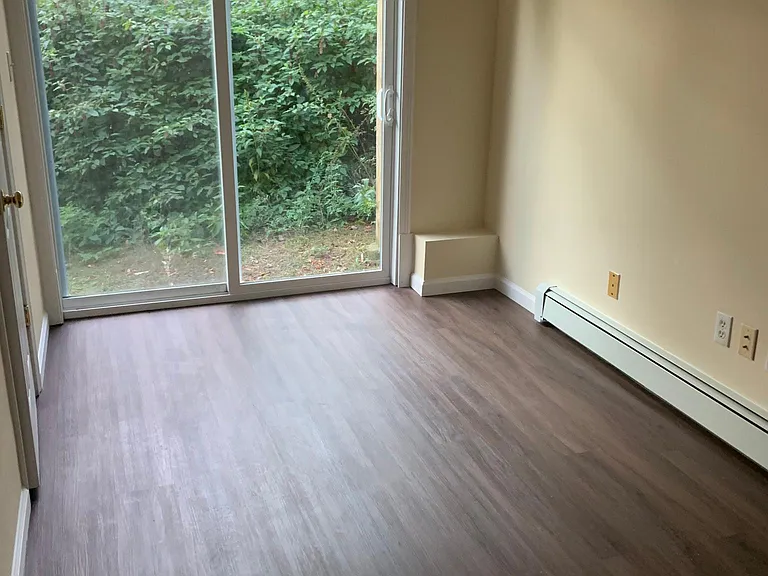 171 Mill St — Photo 9
