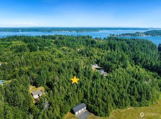 8908 Hunter Point Rd NW, Olympia, WA 98502