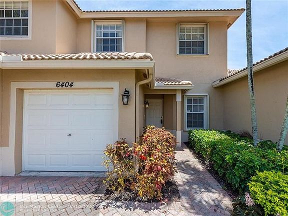 4th image of 6404 Park Lake Cir #6404
