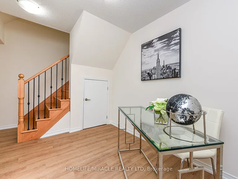 32 Fieldway Rd #122 — Photo 24