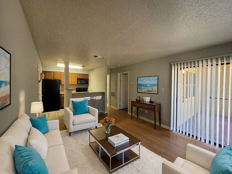 Madeira Apartments at Live Oak — Photo 52