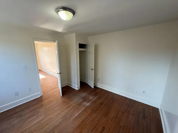 497 Van Cortlandt Park Ave APT 3R, Yonkers, NY 10705