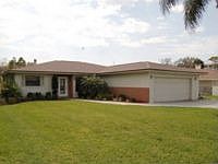 1st image of 7785 Holiday Dr N
