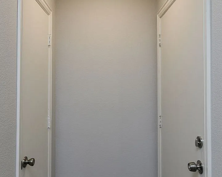 2501 Windy Pine Ln — Photo 11
