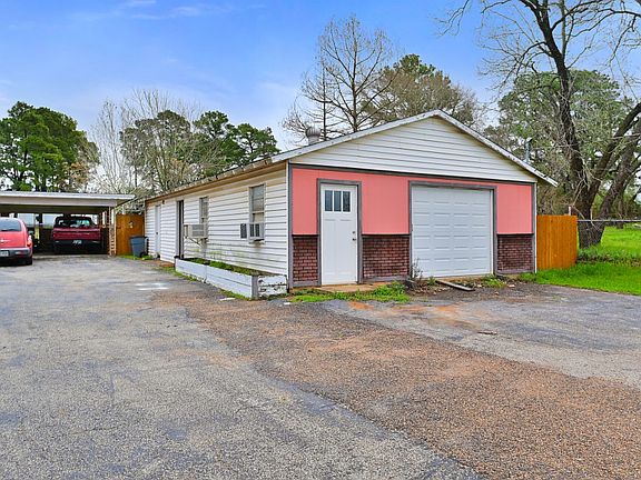 2nd image of 703 Norwood Ln
