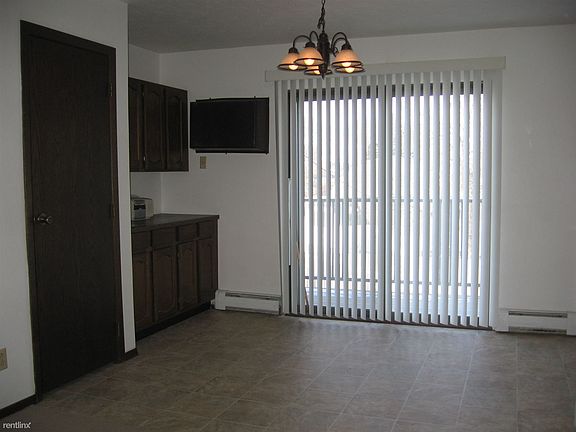 IMG_2121 Dining Room