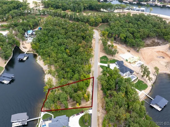 LOT 457 E Villages Estates Rd, Sunrise Beach, MO 65079