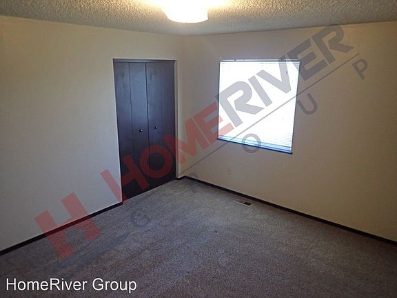 5th image of 1962 Mineola Ct APT C