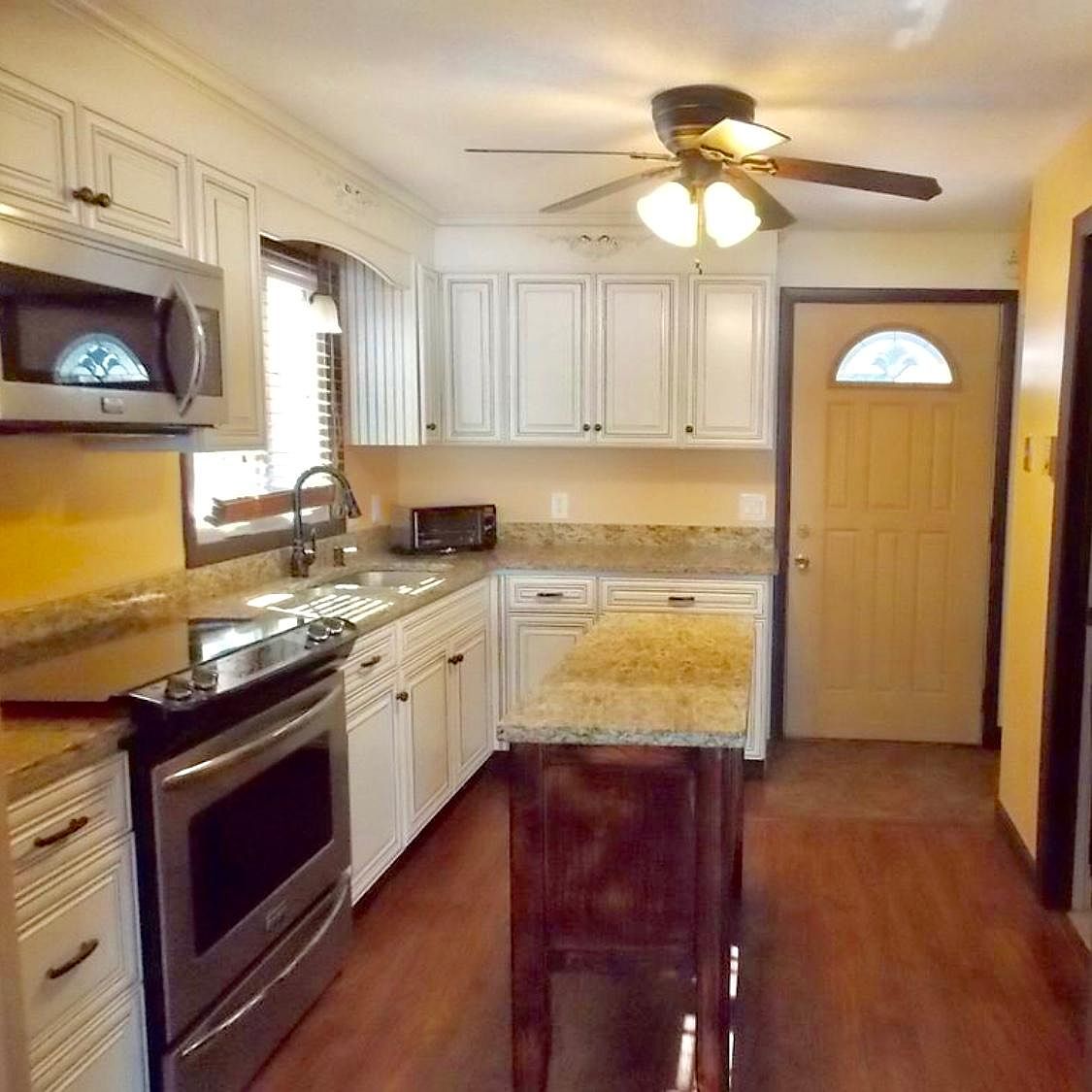 62 Knotty Oak Shrs, Coventry, RI 02816 Zillow