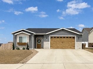 2 Mulberry Loop NE, Minot, ND 58703