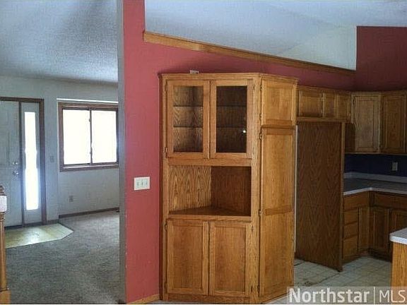 2nd image of 1655 Harris Avenue
