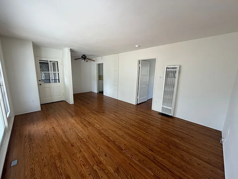 788 S Marengo Ave — Photo 6