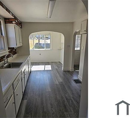 4th image of 904 Toman Ave