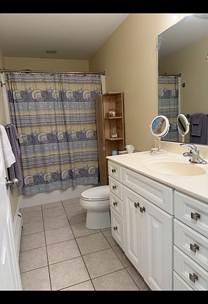 4th image of 17 Ward Ave