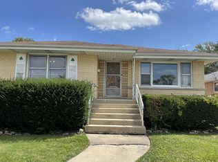 8021 Massasoit Ave, Burbank, IL