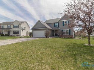 7041 Harvester Rd, Maumee, OH 43537